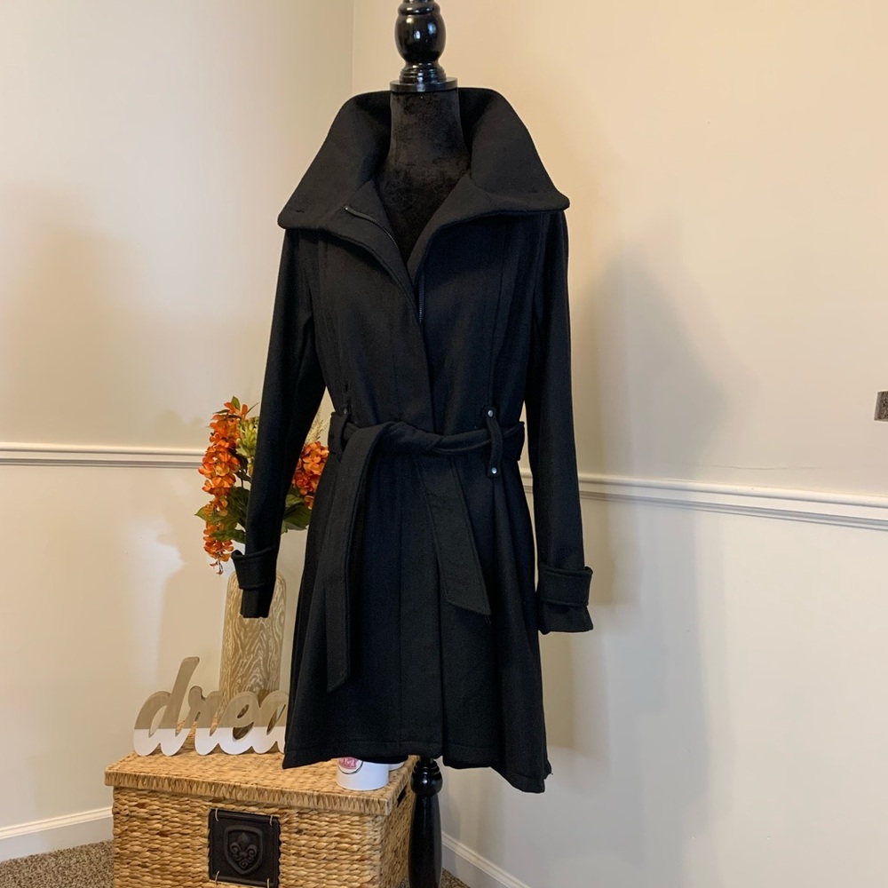 Black Winter/Fall Wool Blend Front Zip High-Low Pea Coat, Size Small